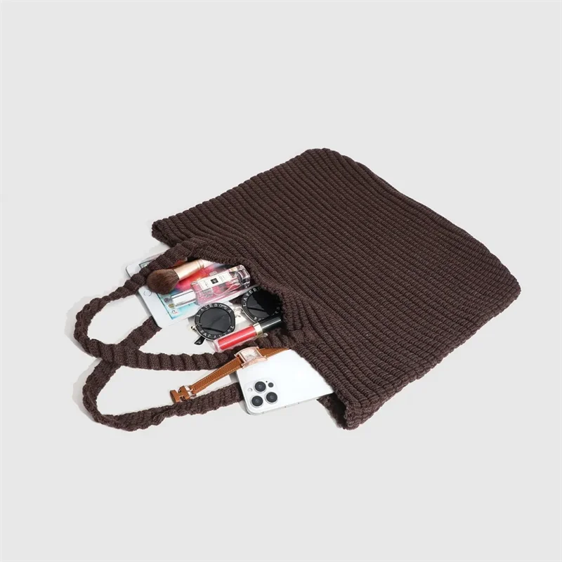 Retro Gestrickte Handtasche für Frauen Herbst Winter Neue Koreanische Ausgabe Einfarbig Gestrickte Tasche Große Kapazität Reise Handheld Tasche – Detail 21
