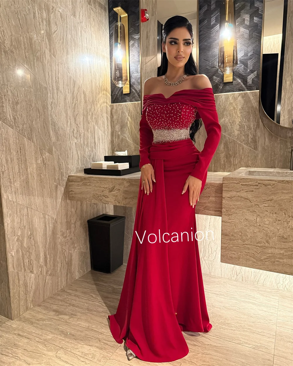 تخصيص الرسمي جيرسي مطرزة الطية مستقيم خارج على الكتف فساتين طويلة مناسبة مخصصة رائعة