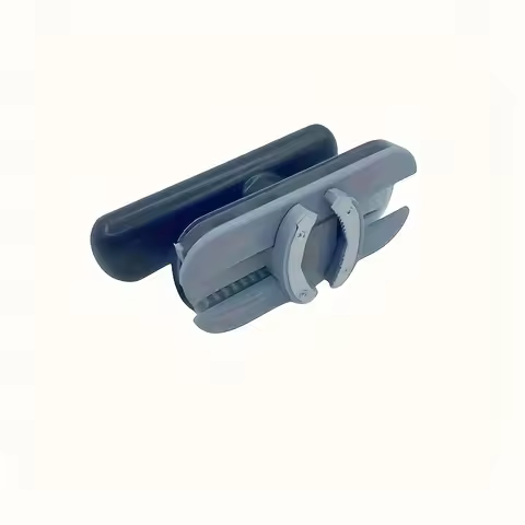 A Power - Free Adjustable Can Opener. An Adjustable Can Opener That Is Easy To Grip - A Manual Multi - Purpose Kitchen Tool.