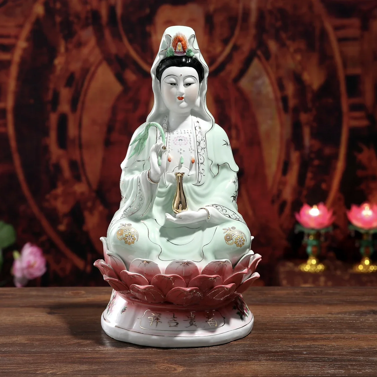 Chinese Ceramic Guanyin Ornament Home Decor Temple Sacrificial Decoration Safety Assured Auspicious Prayer Figurine