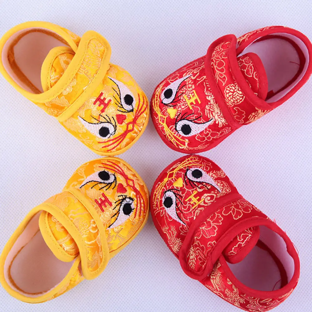 

1 Pair Soft Sole Baby Walking Shoes Cozy Warm Breathable Non-Slip Infant Shoes Lightweight Comfortable Gift