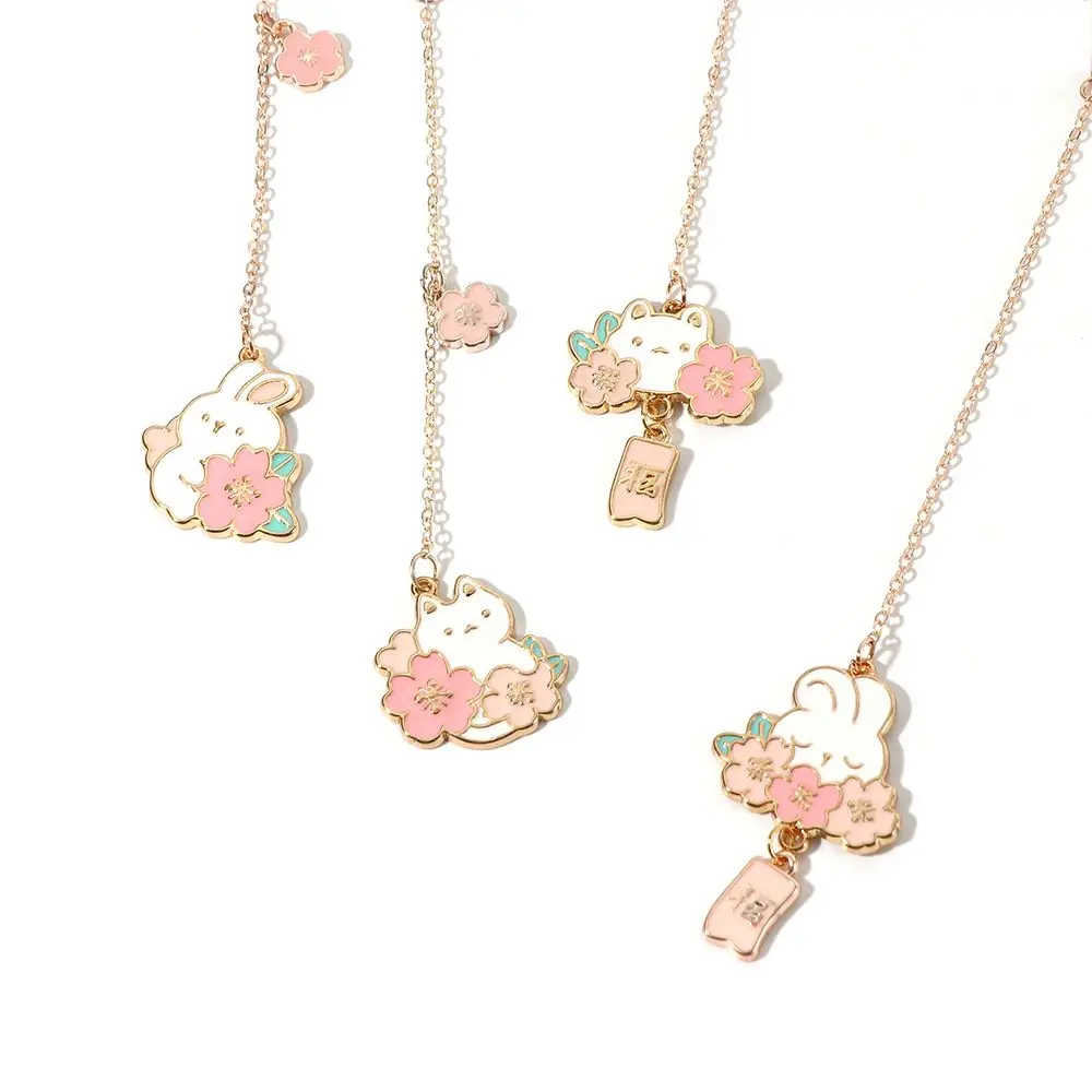 Stationery Office Marker of Page Book Tag Reading Book Clips Rabbit Romantic Sakura Metal Bookmark Pendant Bookmark
