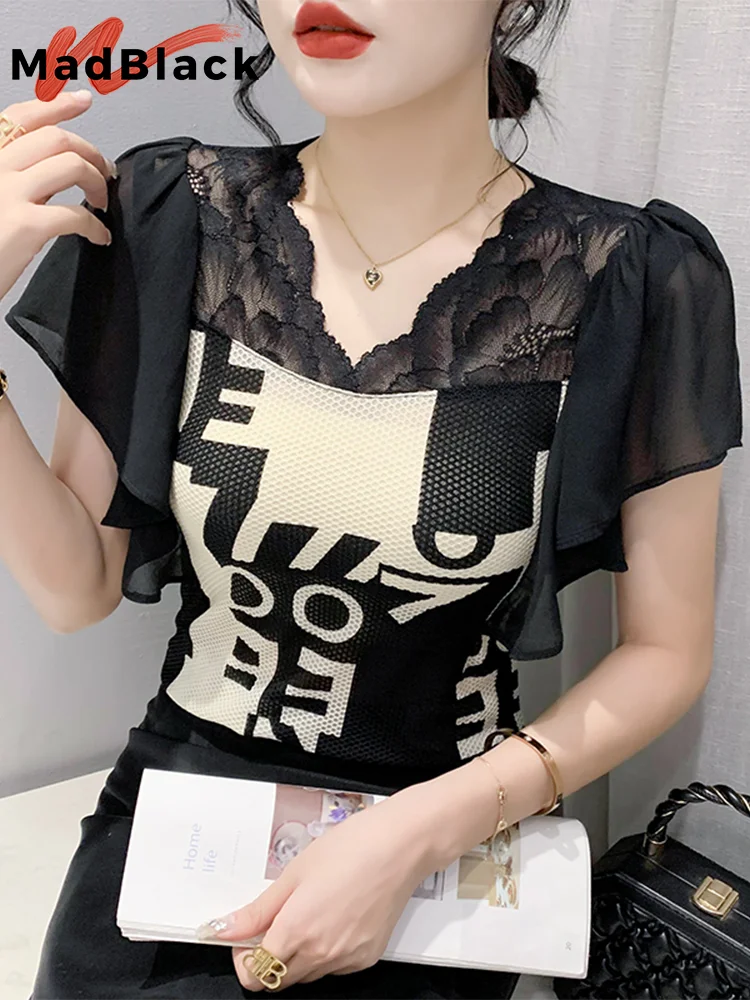 

MadBlack Summer European Clothes V Necks T-Shirt Women Sexy Lace Patchwork Letter Slim Mesh Tops Ruffles Sleeves Tees T34849M