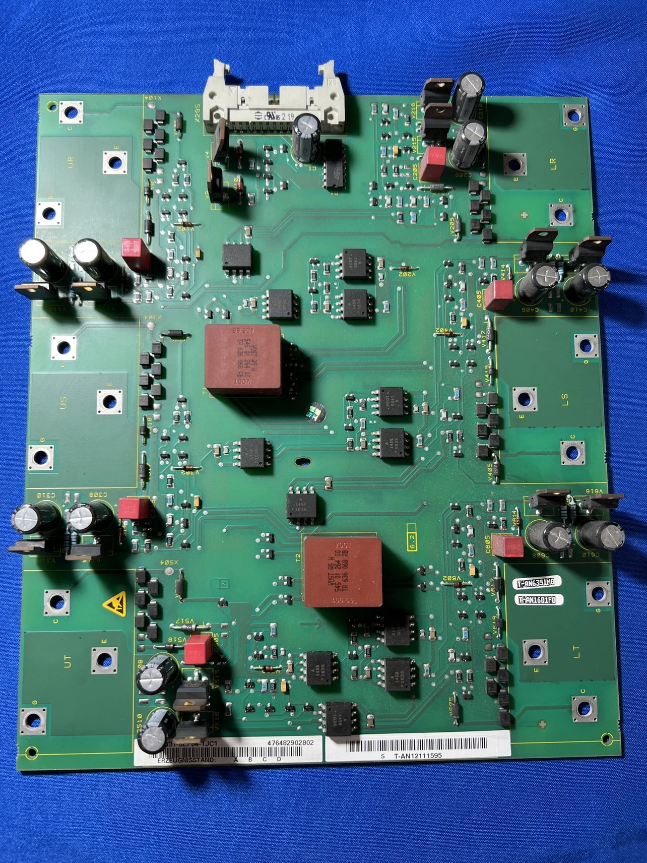 

6SE7031-5EF84-1JC1 Inverter 70 Series 55kw and 75kw Drive Board Trigger Board