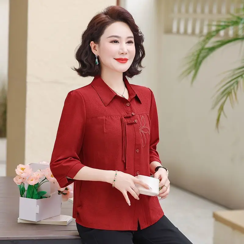

Elegant Solid Color Summer Shirt with Loose Collar and Fashionable Top