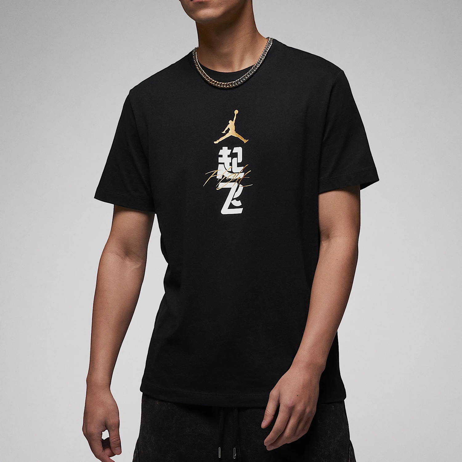 تي شيرت Nike Official JORDAN الأصلي للرجال برقبة دائرية وطباعة عصرية بأكمام قصيرة FN3714-010