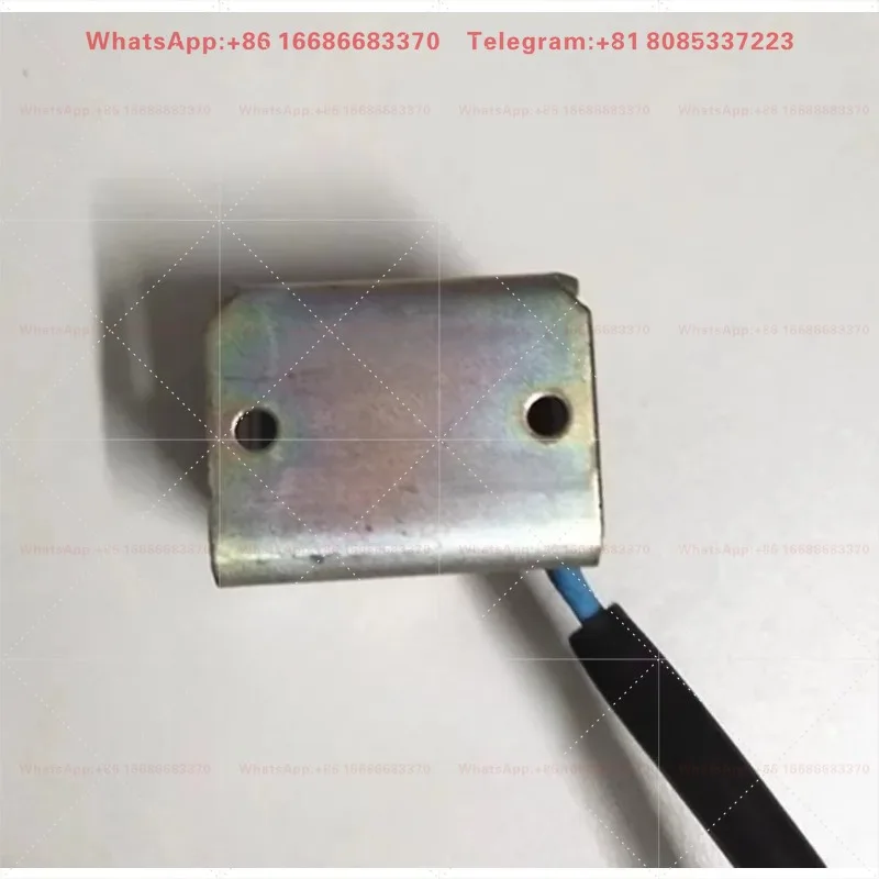 Refrigeration Cycle Four-Way Valve Drive Coil SHF-4-10L3 220VAC 11mm Inner Diameter Cooling Equipment Accessory Part
