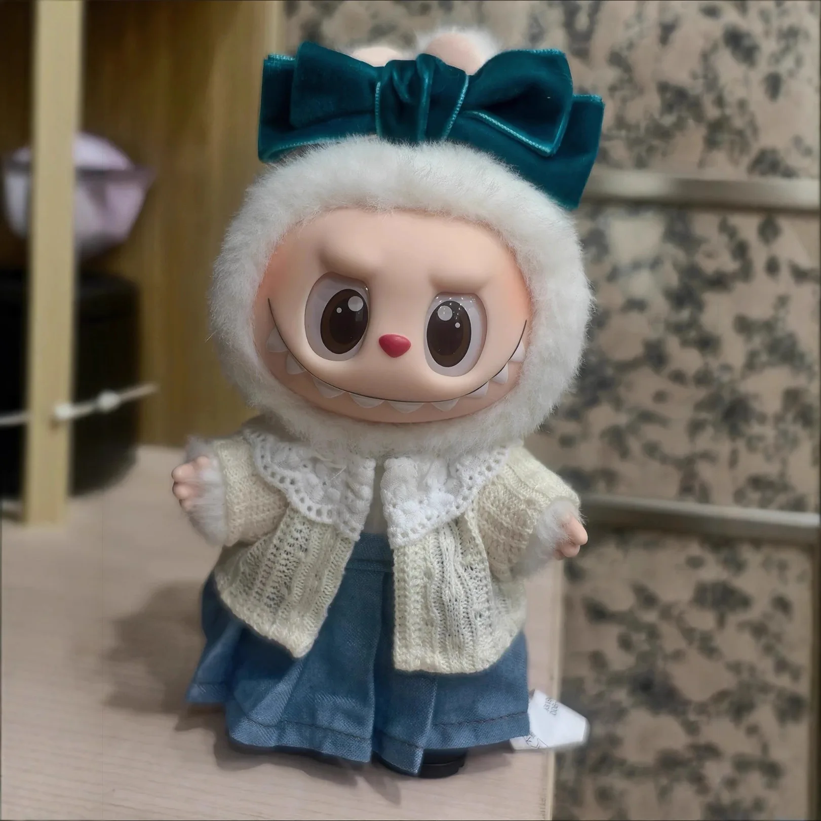 

Только одежда, одежда для куклы Labub, кардиган, юбка на подтяжках, одежда для кукол из 3 предметов LABUBU, может заменить аксессуары для одежды