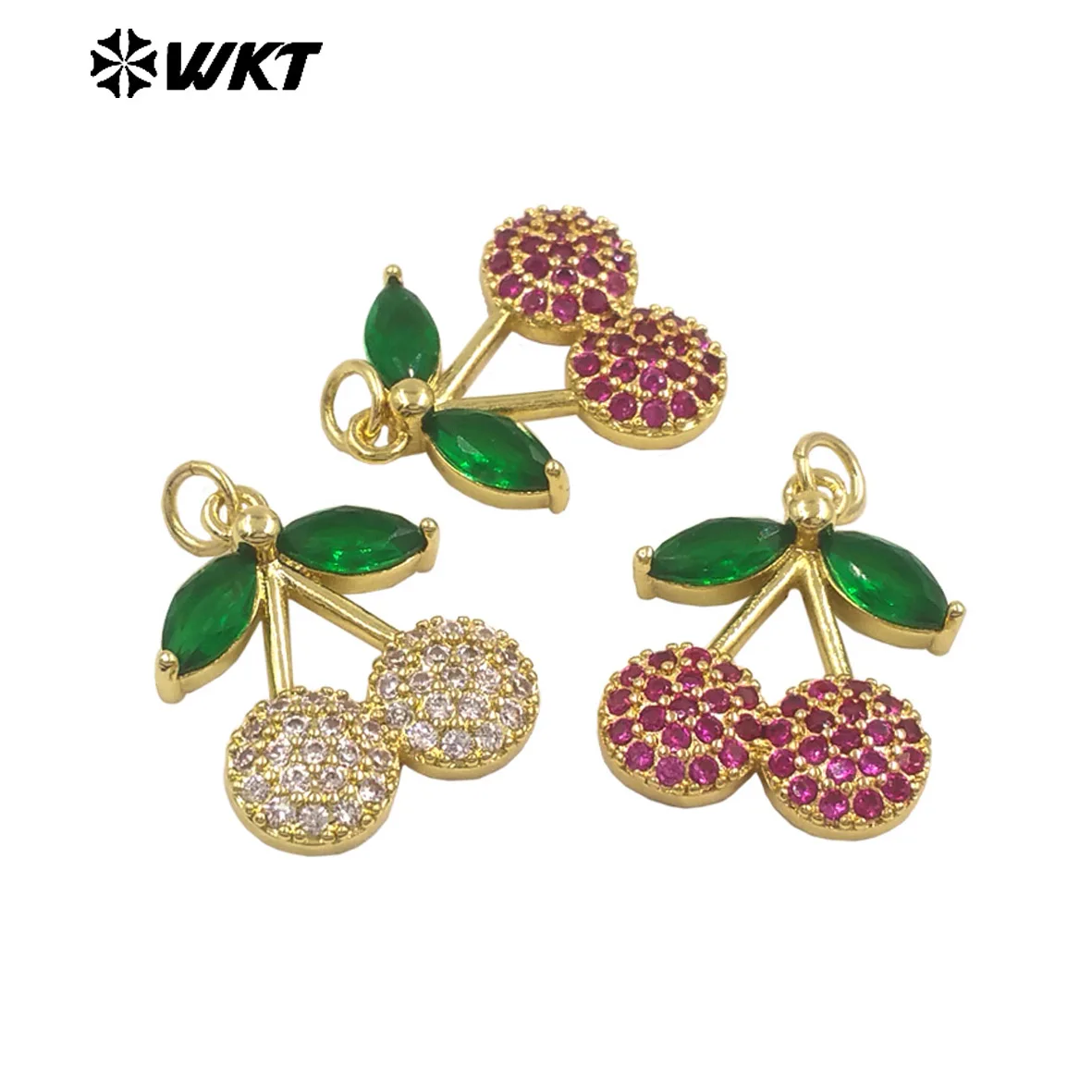WT-JFE156 Special Design Unique Yellow Brass With Drop Oil Real Gold Plated Pendant For Women Daily Decoration