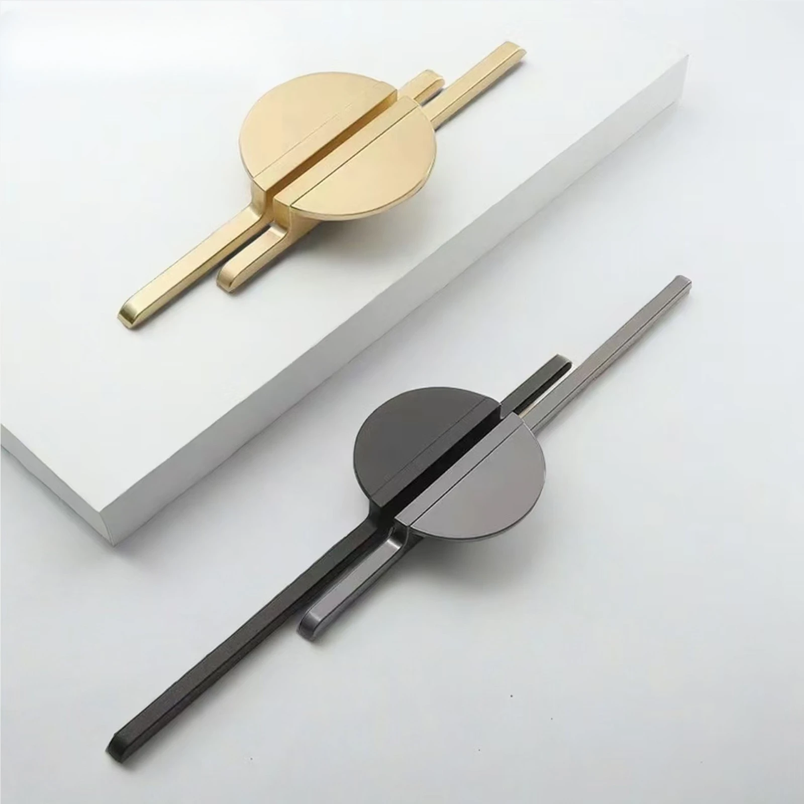 Minimalist Style Semicircle Furniture Handles Brushed Gold Wardrobe Kitchen Cabinet Handles Personality Creative Cabinet Pulls