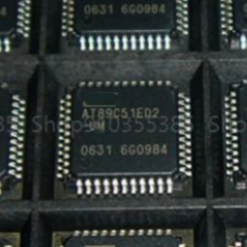 10pcs New AT89C51ED2-RLTUM AT89C51ED2-UM AT89C51ED2 QFP-44 Microcontroller chip