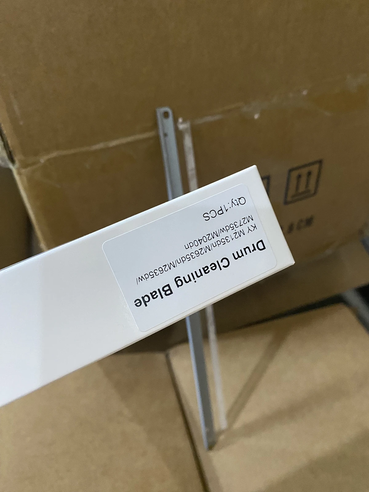 

1X 302RV93010 DK1150 M2040dn Лезвие для чистки барабана для Kyocera M2040 P2235 M2135 P2040 P2335 M2540 M2235 M2635 M2640 M2735 M2835