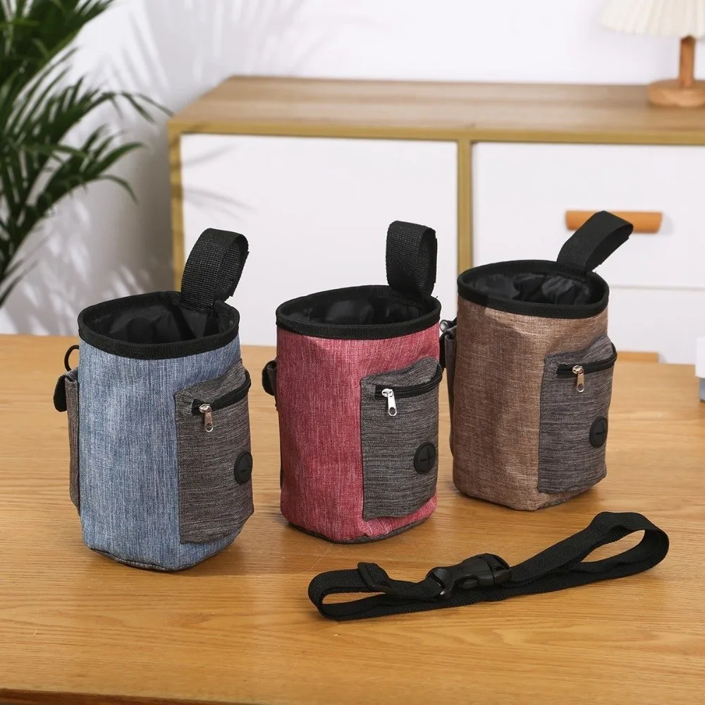 

Hands-Free Pet Training Waist Bag Adjustable Strap Multi-Pocket Poo Bag Holder Waterproof Pet Snack Container for Dog Training