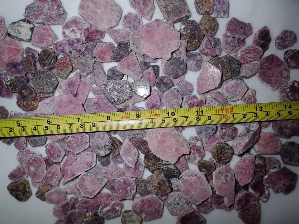 Natural Ruby Rough Stone Slab 1 to 18 G Pieces from Tanzania