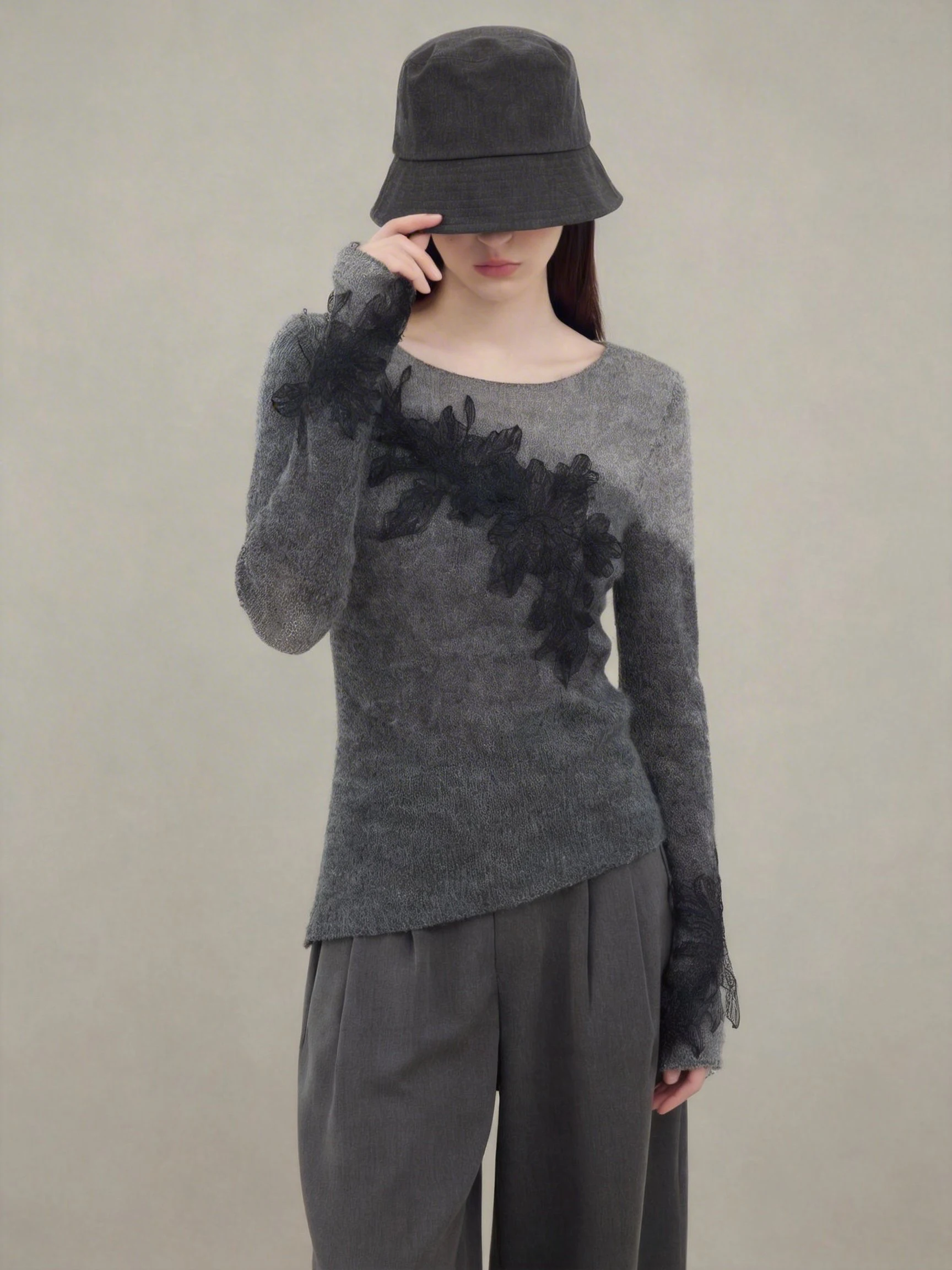 

Новый женский вязаный свитер с кружевными вставками и круглым вырезом, весна 2026, винтажный стиль, топ для OOTD