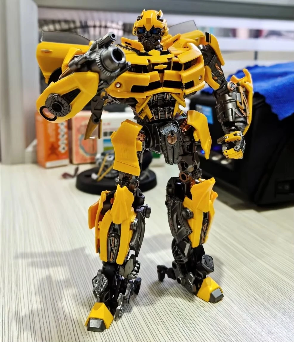 Zabawki Transformujące Hornet Warrior Bumblebee LTS03C MPM03 18CM Autobots Figurka Akcji Robot Model Zabawka Transformująca