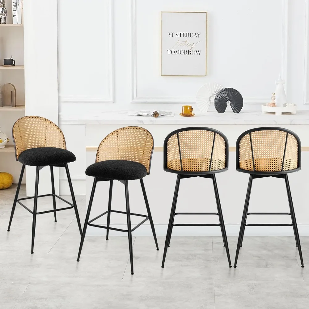 مجموعة مقاعد بار سوداء مكونة من 4 قطع، مقاعد دوارة مع ظهر من الخيزران وأرجل معدنية، مقاعد للبار من جلد البولي يوريثان بارتفاع 26 بوصة