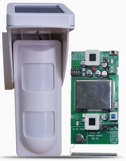 2026 New Arrival Outdoor Microwave Dual-Channel Pet-immune Human PIR Motion Infrared Detector with Solar Powered Panel Wireless
