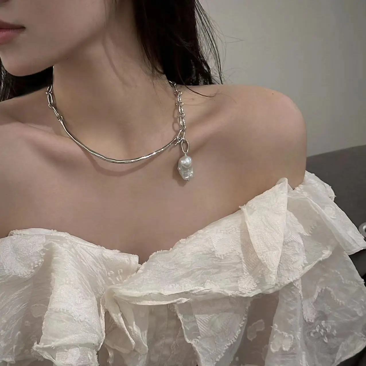 Summer Women Leisure Natural Pearl Silver Color Necklace