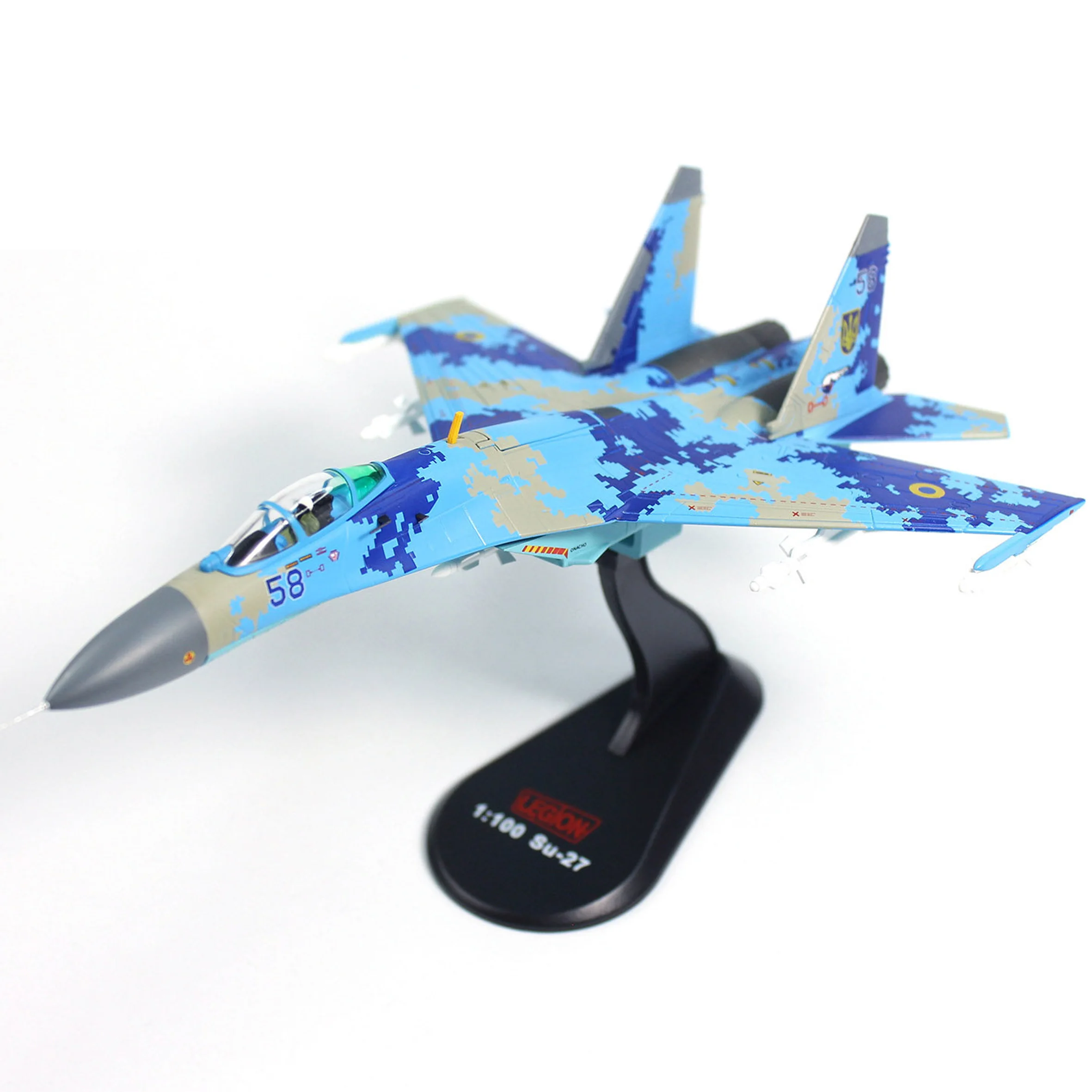 l14701ld-1-100-su-27-flankerb-azul-58--modelo-de-producto-acabado-en-aleacion-estatica-con-camuflaje-ucraniano