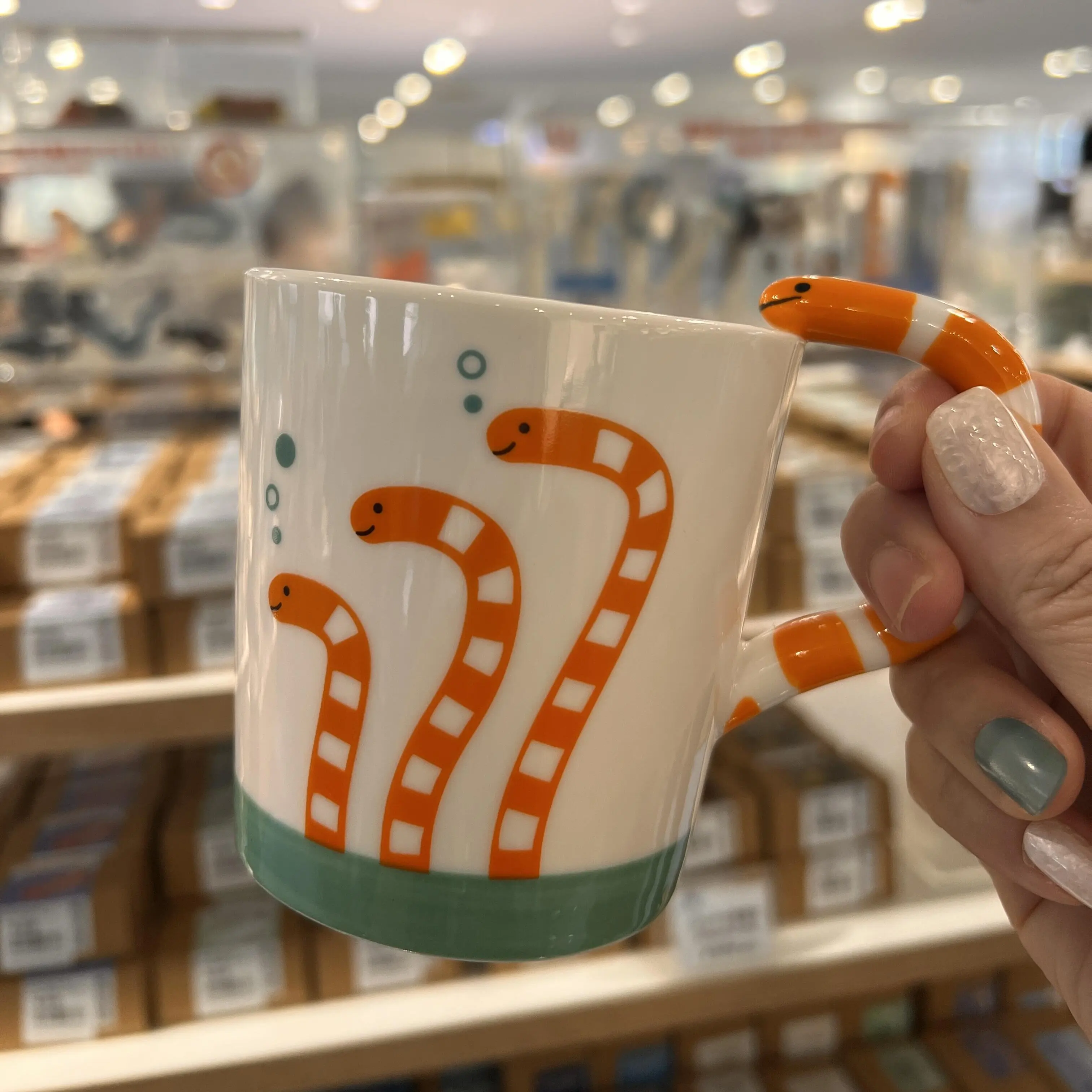 Ocean Eel Ceramic Mug Creative Hand‑Painted Under‑Glaze Coffee Cup High Temperature Resistant Gift for Daily Gifting