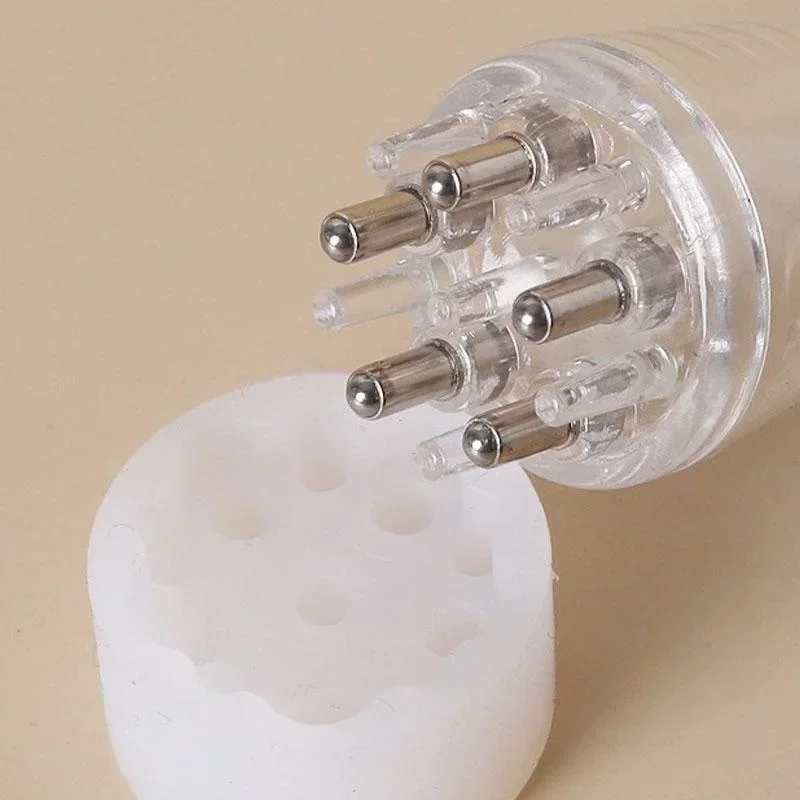 Picture 7: Mini Scalp Essential Oil Applicator Portable Massage Ball Massage Comb Hair Growth Liquid Applicator Fixed Dispensing Device