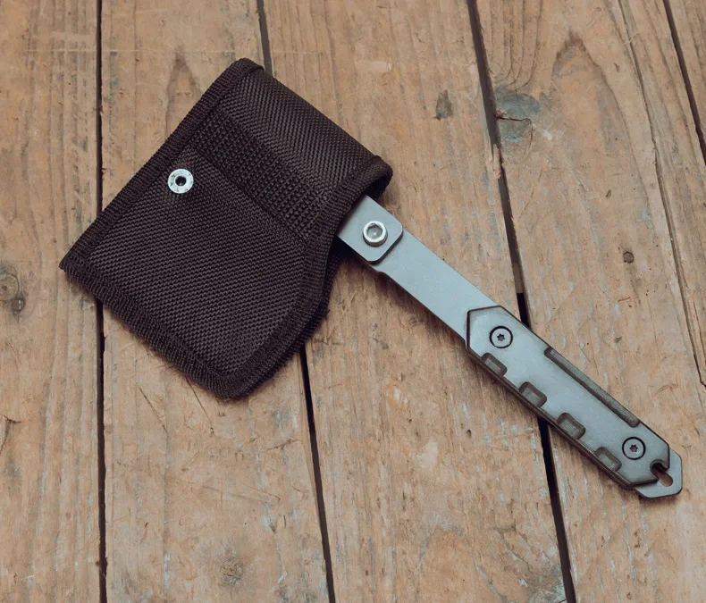 Outdoor Mountaineering Multi-function Tactical Survival Axe Chopping Wood Camping Multi-purpose Life-saving Tool