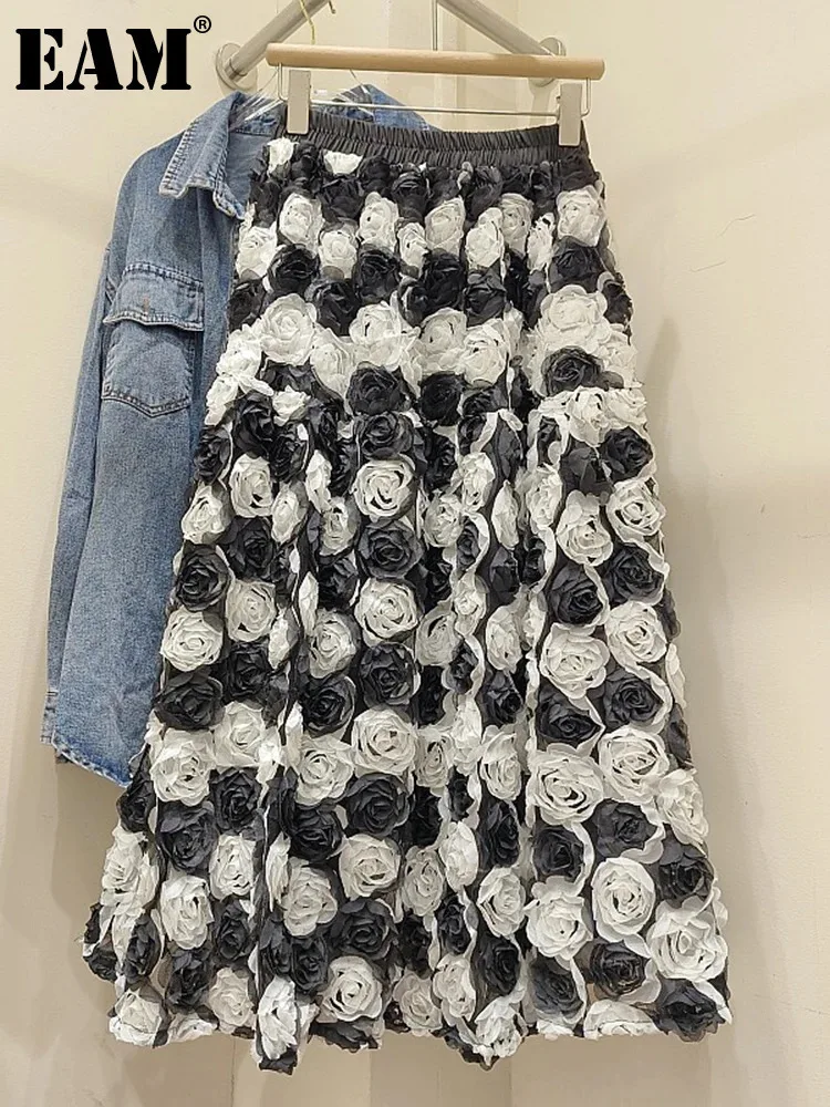 [EAM] High Elastic Waist Black White Flower Elegant A-line Half-body Skirt Women Fashion Tide New Spring Autumn 2025 1DH8547