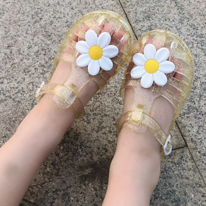 New Girls Summer Sandals Children Shoes Cubic Flower Figure Transparent Models Flat Sandals Outdoor Parent-child Kid Beach Shoes