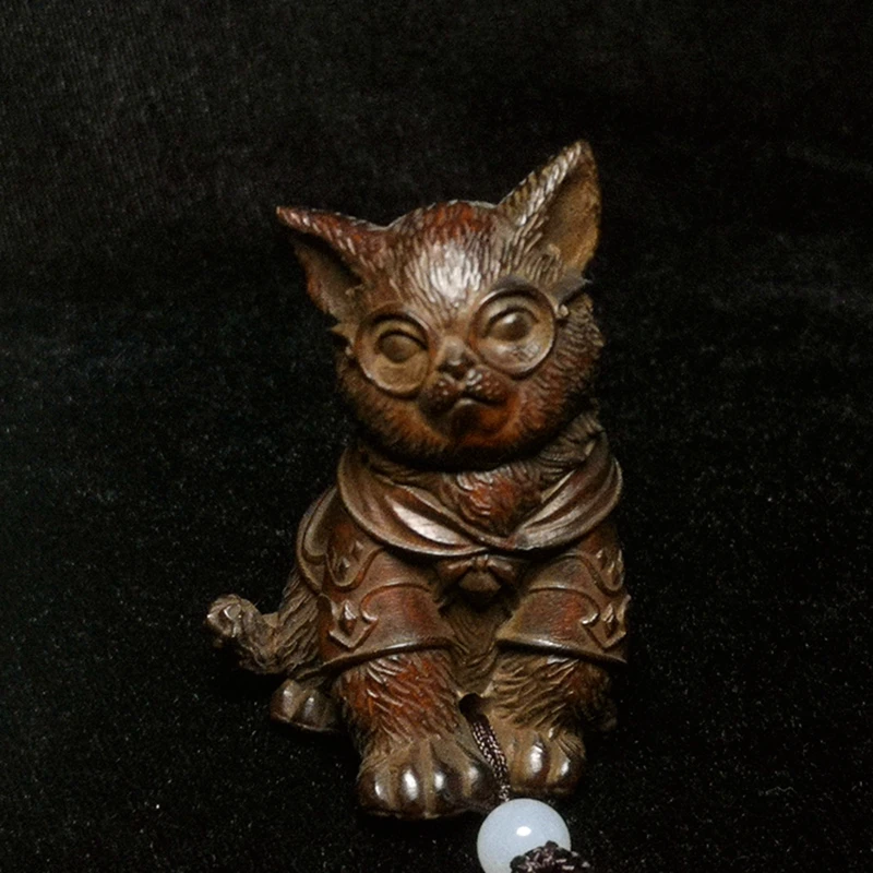 

YIZHU CULTUER ART Size 2.4 Inch Old Hand Carved Boxwood Wood wearing glasses cat Figurine Statue Netsuke Decoration Collection