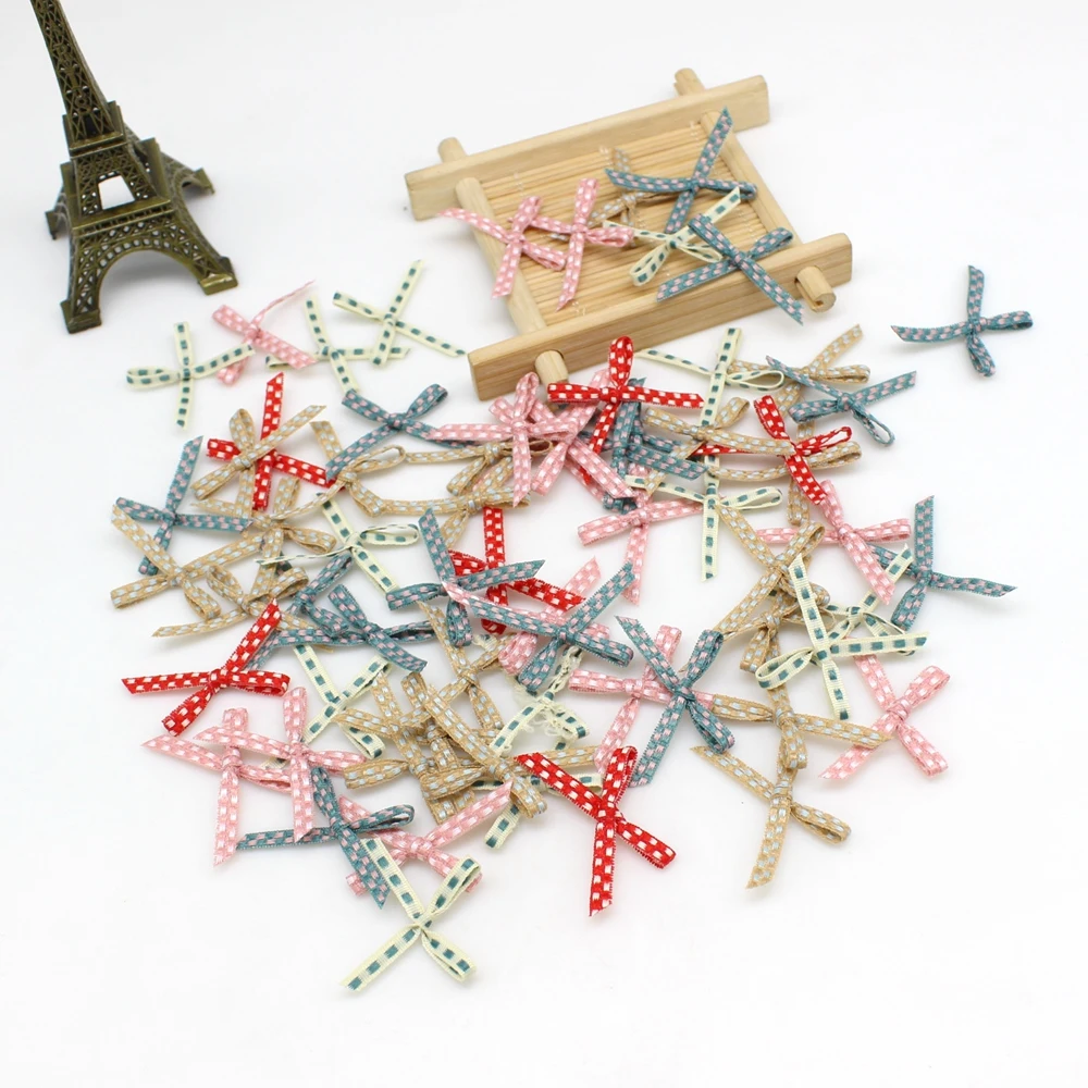 โบว์ผ้าซาตินโพลีเอสเตอร์ขนาดเล - Embellishments For Scrapbooking บทวิจารณ์และราคา