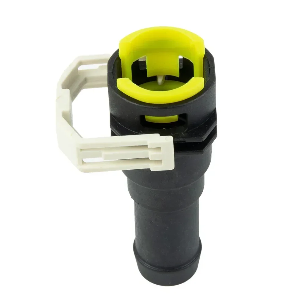 1Pc Auto Koelwaterslang Connector # D651-61-240 Voor Mazda 3 2004-2012 Voor Mazda 5 2007-2010 Cr Cw Verwarming Luchtpijp Interface