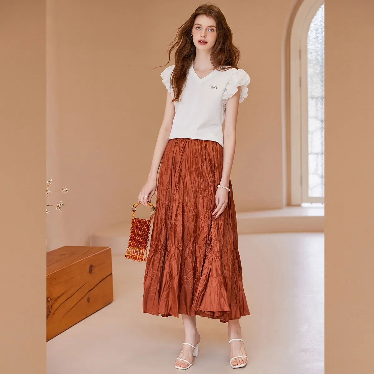 LOUIS YAO Summer Women's T-shirt 2025 V-neck Pullover Flower Bud Sleeve T-shirt Side Seam Pleated Slim Fit Short Sleeved Tops