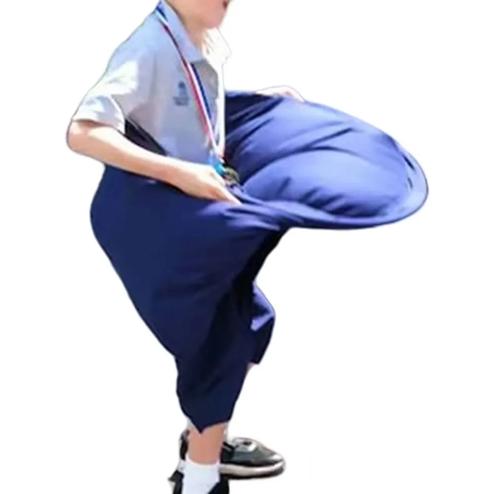 

Creative Granny Pants Yard Game Set Funny Exercise Giant Outdoor Tossing Game Wear-resistant with Bouncy Balls and Air Pump