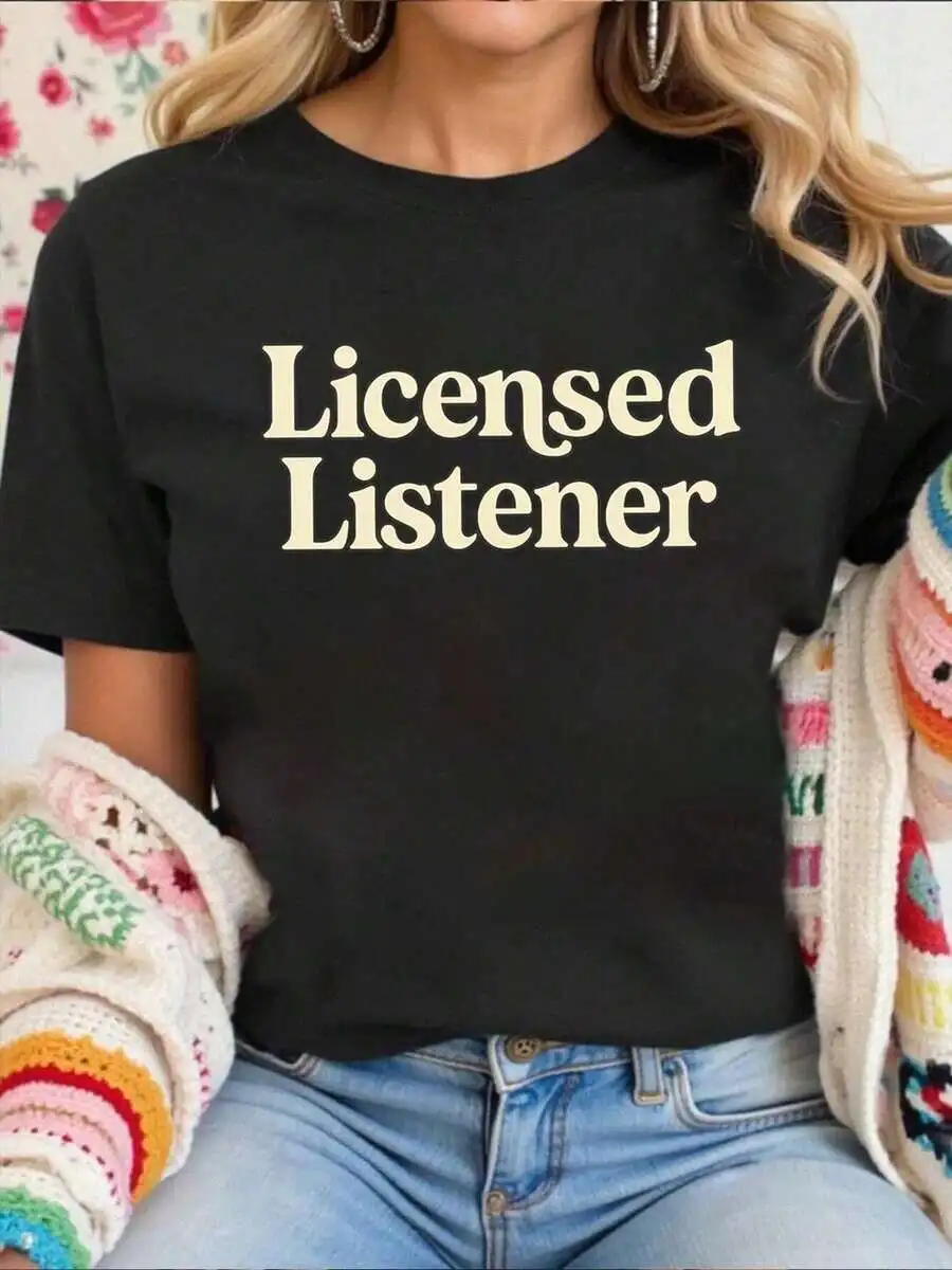 Licensed Listener Therapist T Shirt Women Groovy Retro Letter Print Tee Mental Health Counselor Appreciation Gifts Casual Tops