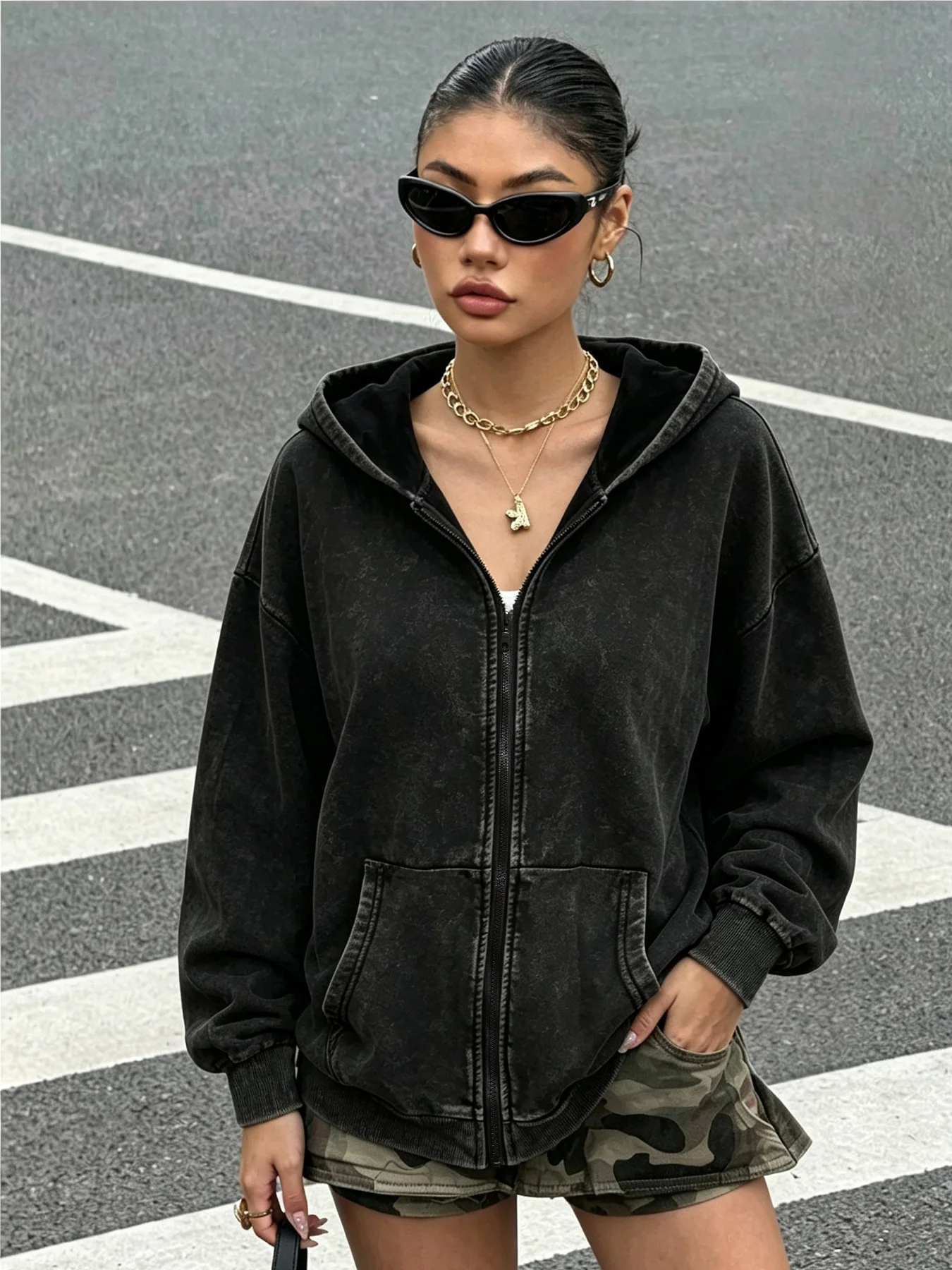 Streetwear Women  Harajuku Print  Acid Washed Distressed Hoodie,   Zip Up Hoodie Sweatshirt  Y2k Clothes