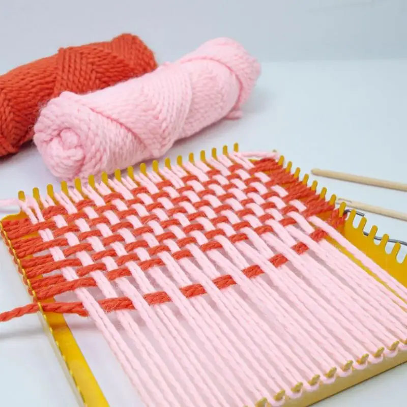 نول النسيج اليدوية ومجموعة هوك 18 الأسنان مربع الأصفر النسيج الإطار آلة ينسج النسيج الإطار للأطفال البالغين