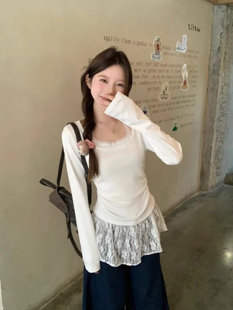 เสื้อยืดผู้หญิง Lace Patchwork ปลอม 2 ชิ้นน่ารักสไตล์ Halter Casual Kawaii เกาหลีสไตล์ Y2k High Street Slim สบาย