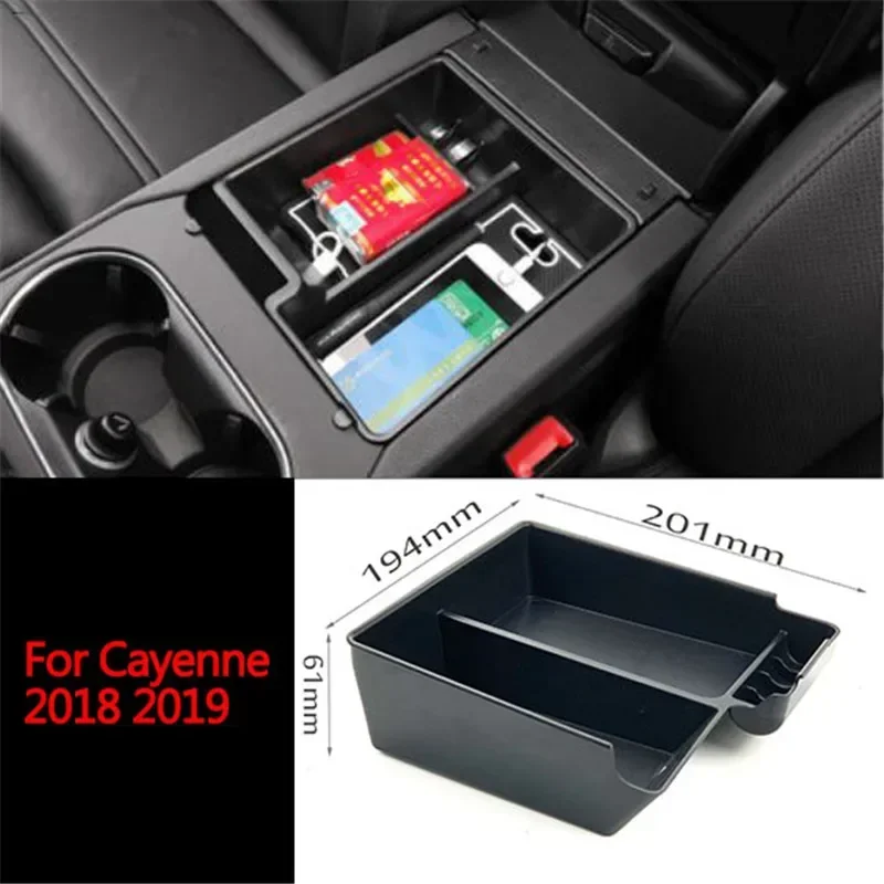 كونسول لينجن سيسانيا سارونج تانجان صينية ، بيميجانج ، موبيل بنيمبان ، بوسات سانداران ، 1 ، من من من من ؟