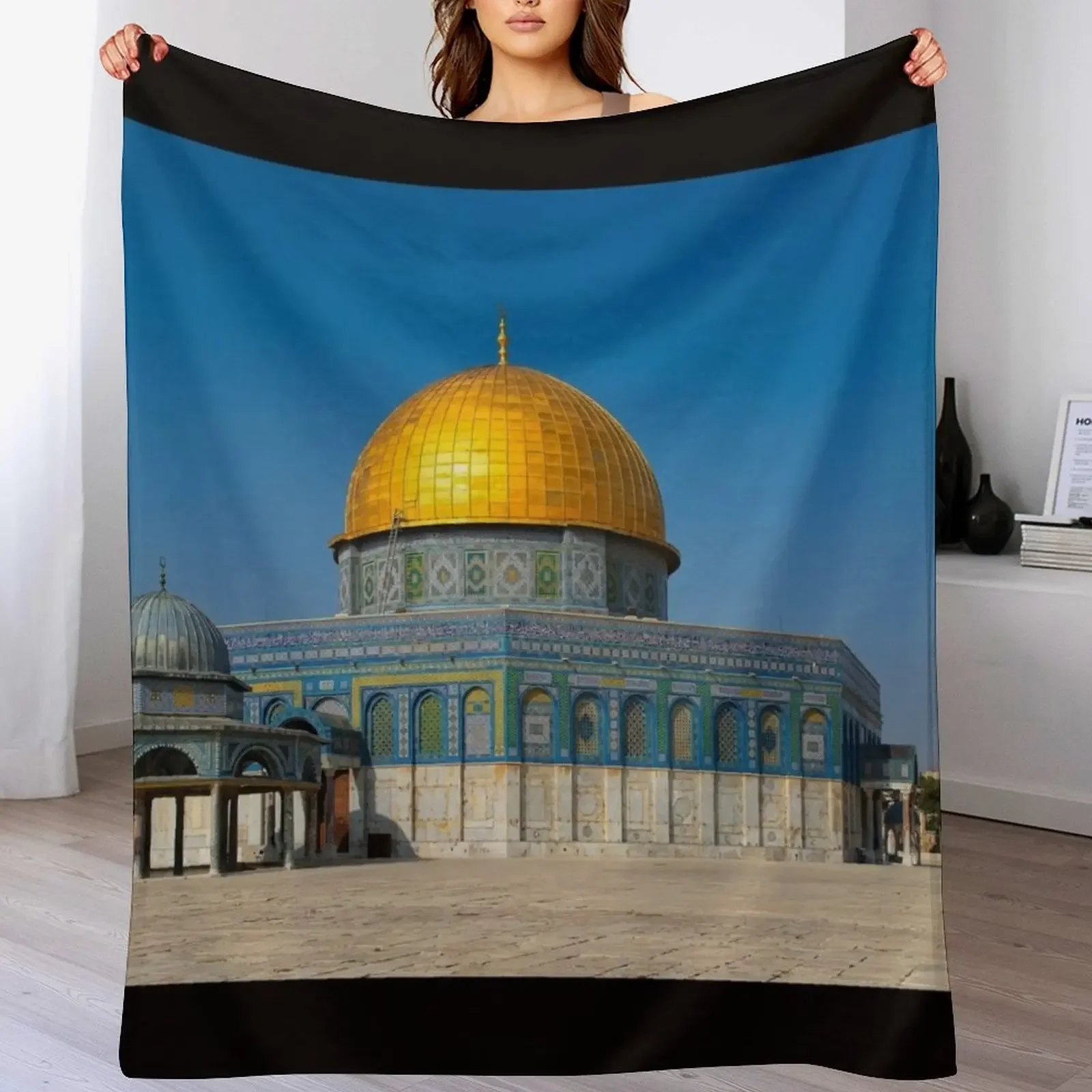 

Dome Rock Mosque Throw Blanket Shaggy valentine gift ideas warm for winter Thermals For Travel Blankets