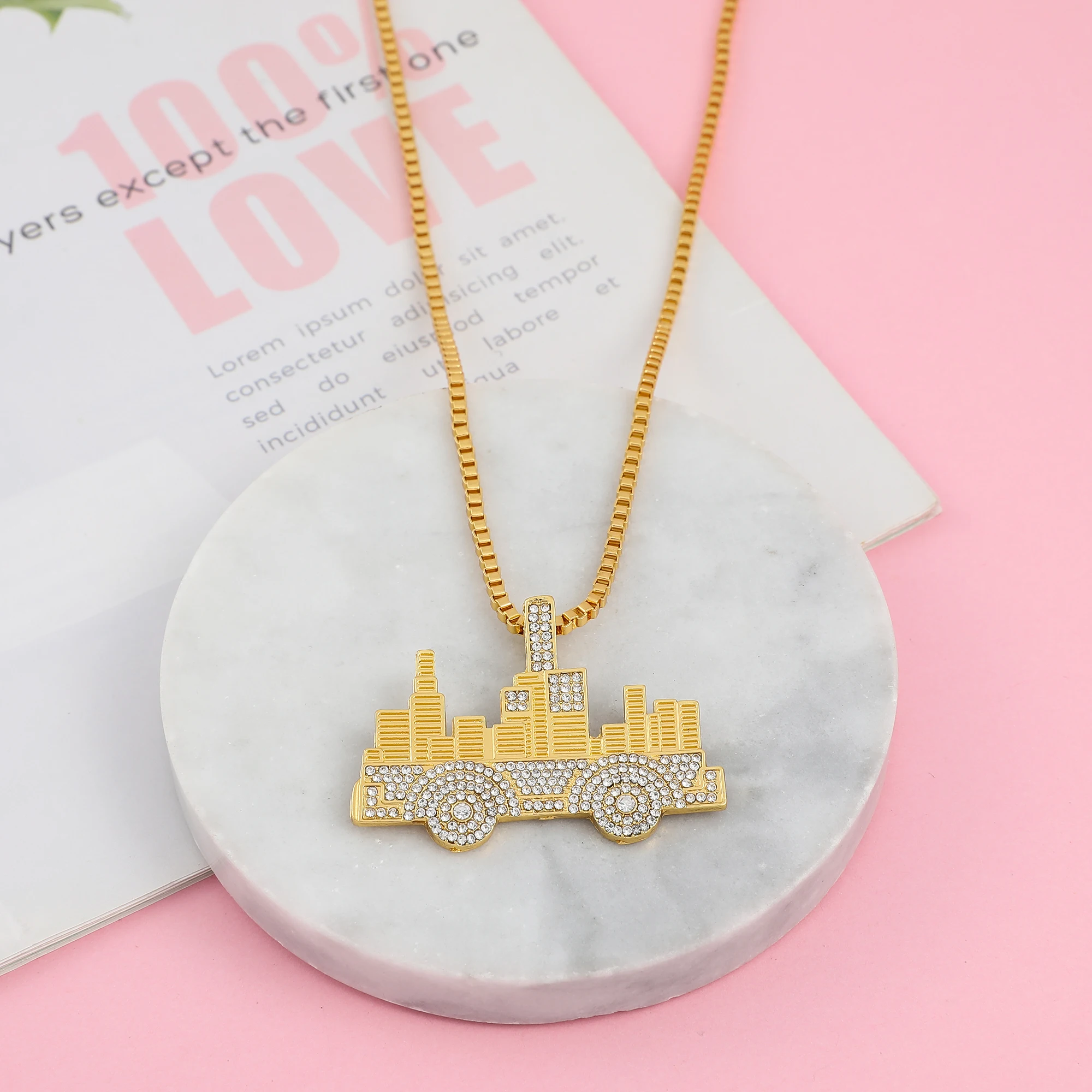 

Hip-Hop Motorhome Full of Diamonds Necklace - Sparkling Rhinestones Exaggerated Chains Fashion Trend Accessory for Women Men