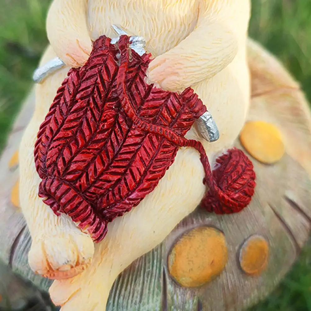 Resin Art Piece Mushroom Figurine Garden Resin Statue Knitting Rabbit Ornament for Fairy Garden Cartoon Decorative Miniature