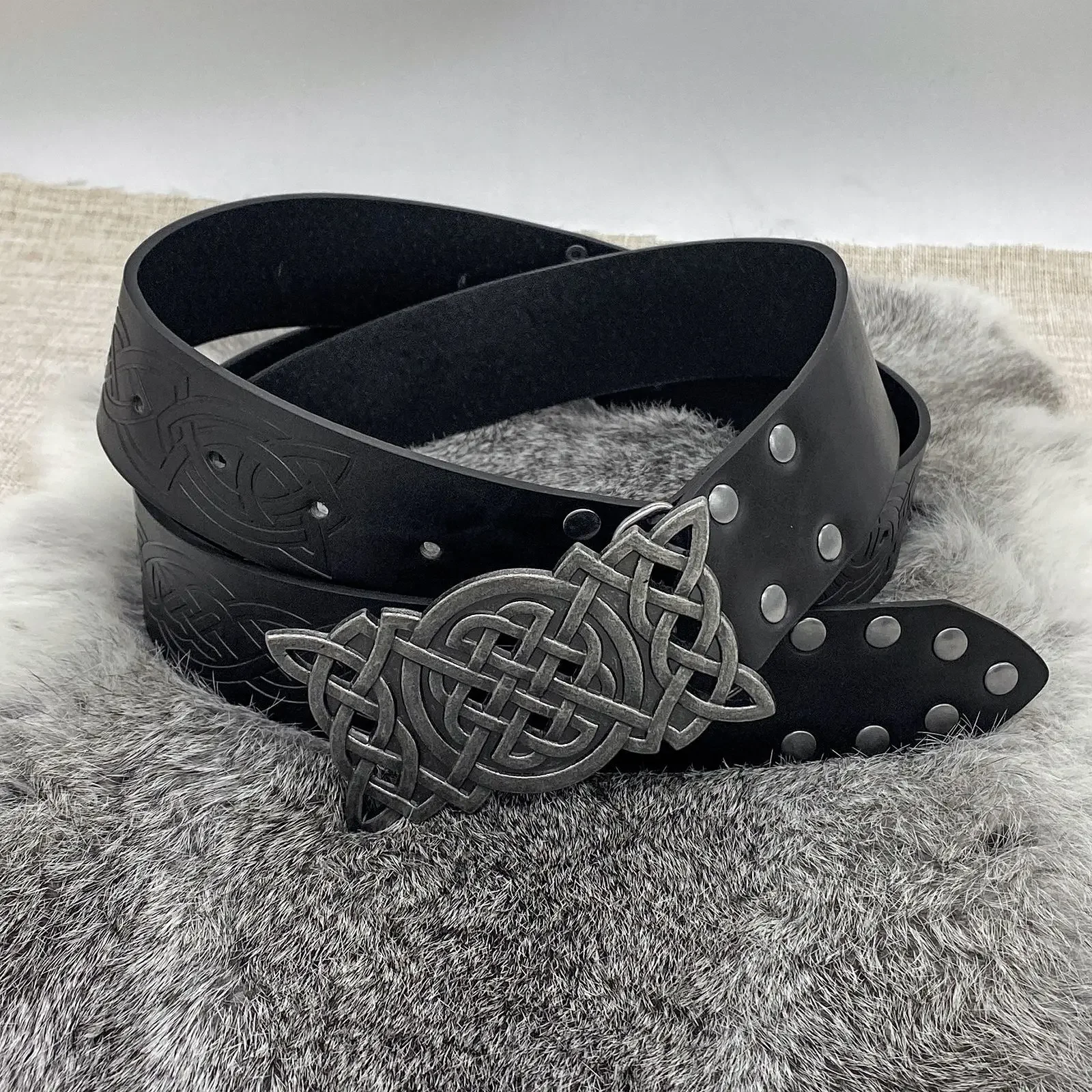 Medieval Viking Adjustable Embossed PU Leather Knight Waist Belt Elegant Retro Renaissance Knight O Loop Belt