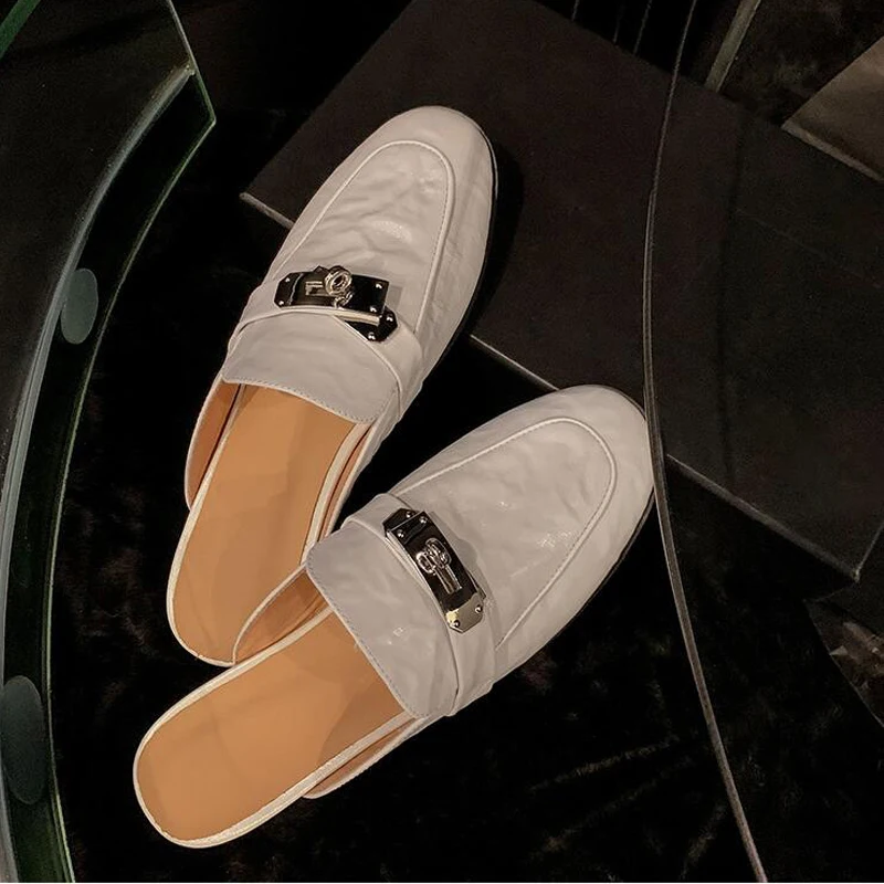 Spring Summer Outerwear Half Slippers for Women New Design Lockbuckle Genuine Leather Close Head Lazy Women Flats Mulller Shoes