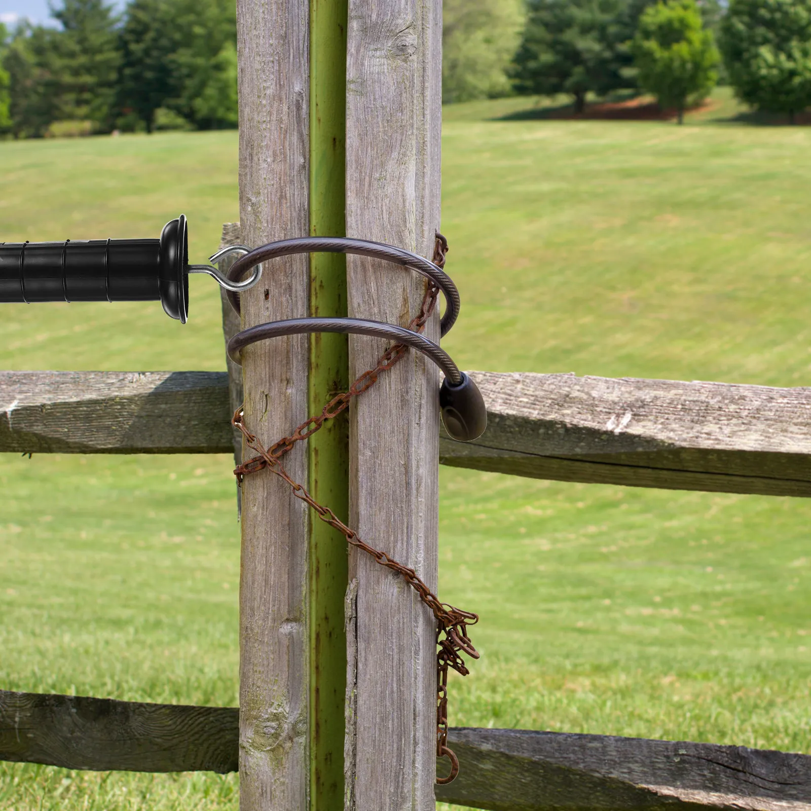 Plastic Electric Fence Handle Insulated Design Durable Safe Simple to Install Easy Open Close Useful Excellent Performance