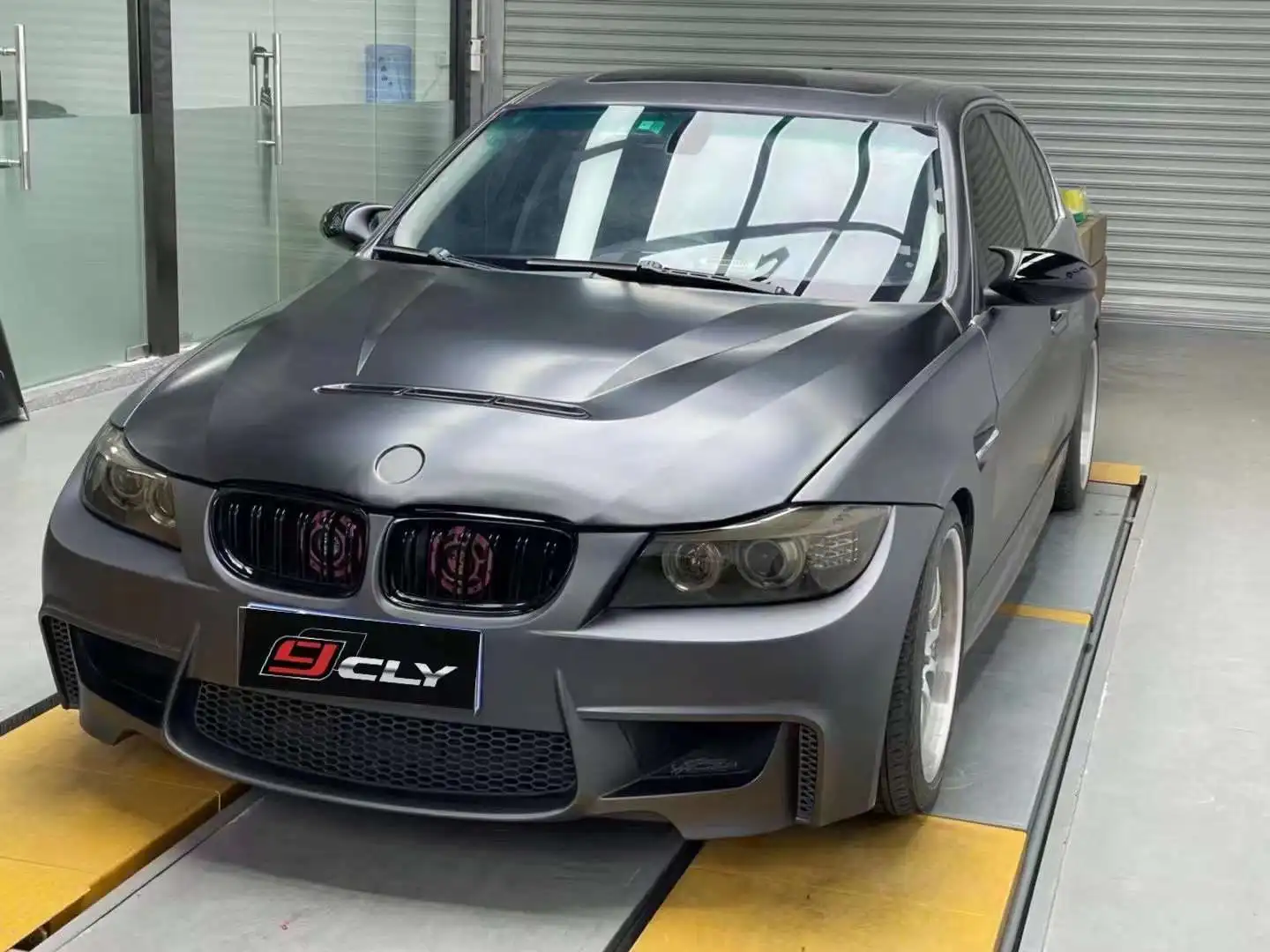 CLY Auto Part car bumper Carbon Fiber Engine Hood Bonnet Cover For  3 Series E90 LCI Car bumper  with Perfect Installation