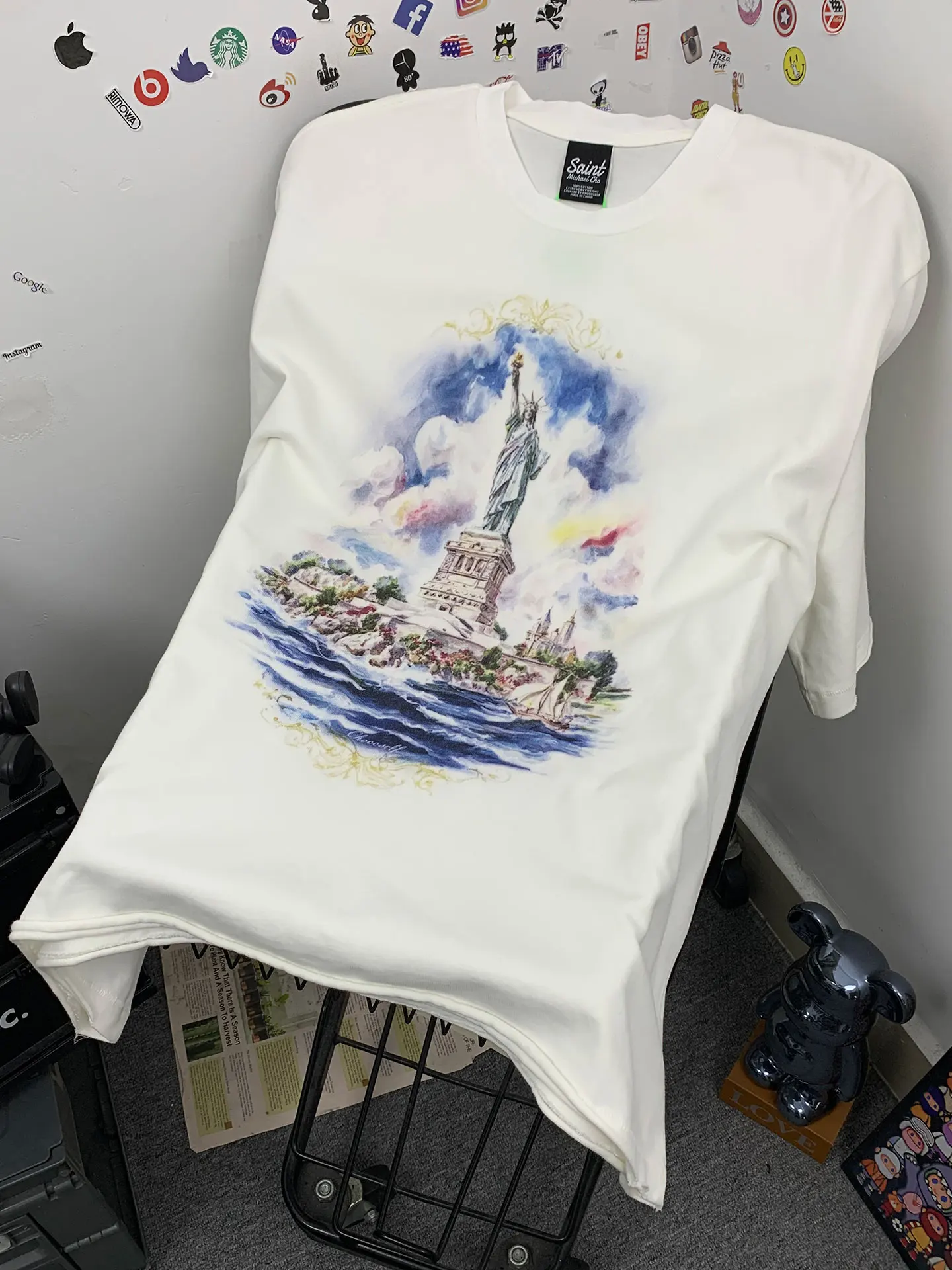 

Washed Vintage Streetwear Short Sleeve T-Shirt Loose Fit Oil Painting Print Casual Cotton Top for Men And Women