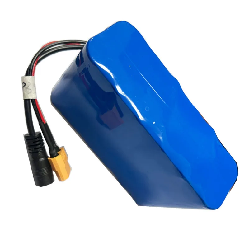 12V 30ah 40A BMS Orline Battery 18650 32000mAh Lithium Ion High Capacity Battery XT60 Dc5521 400W High Power Motorcycle Lamp