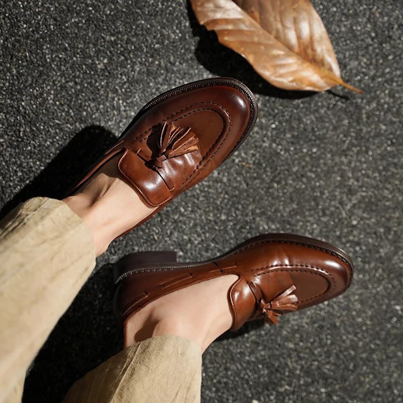 جلد طبيعي ريترو شرابة المرأة المتسكعون موضة كبيرة الحجم المتسكعون أحذية نسائية عادية #2