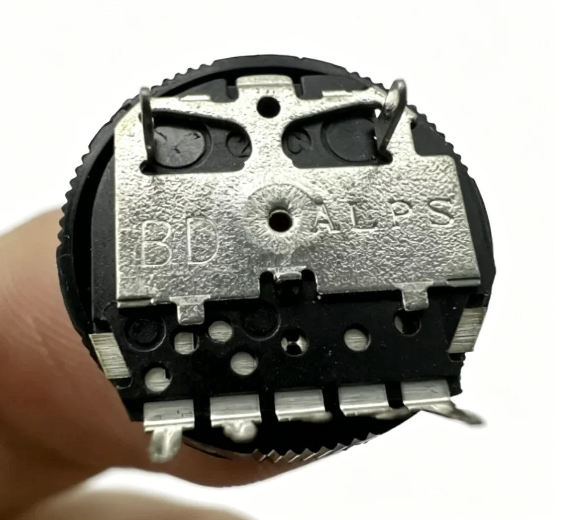 Vintage DVD player Japan Y14*4 dual potentiometer with wheels 50K with digital 0-10 10pcs